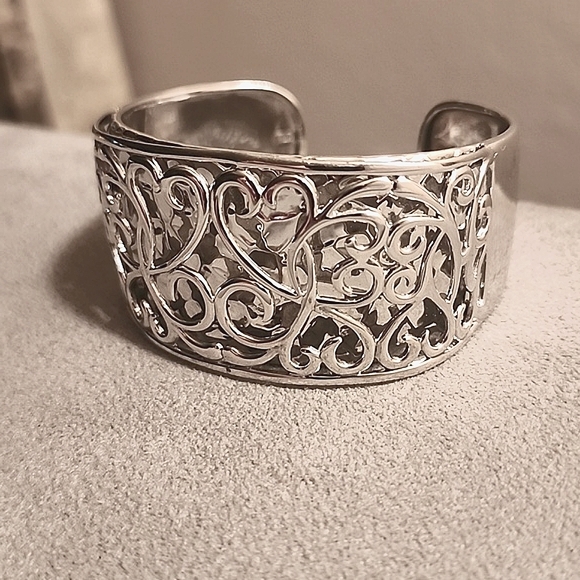 Designer Sterling Silver Cuff Bracelet 3D Gallery Heavy Scroll Hearts heart - Picture 13 of 14
